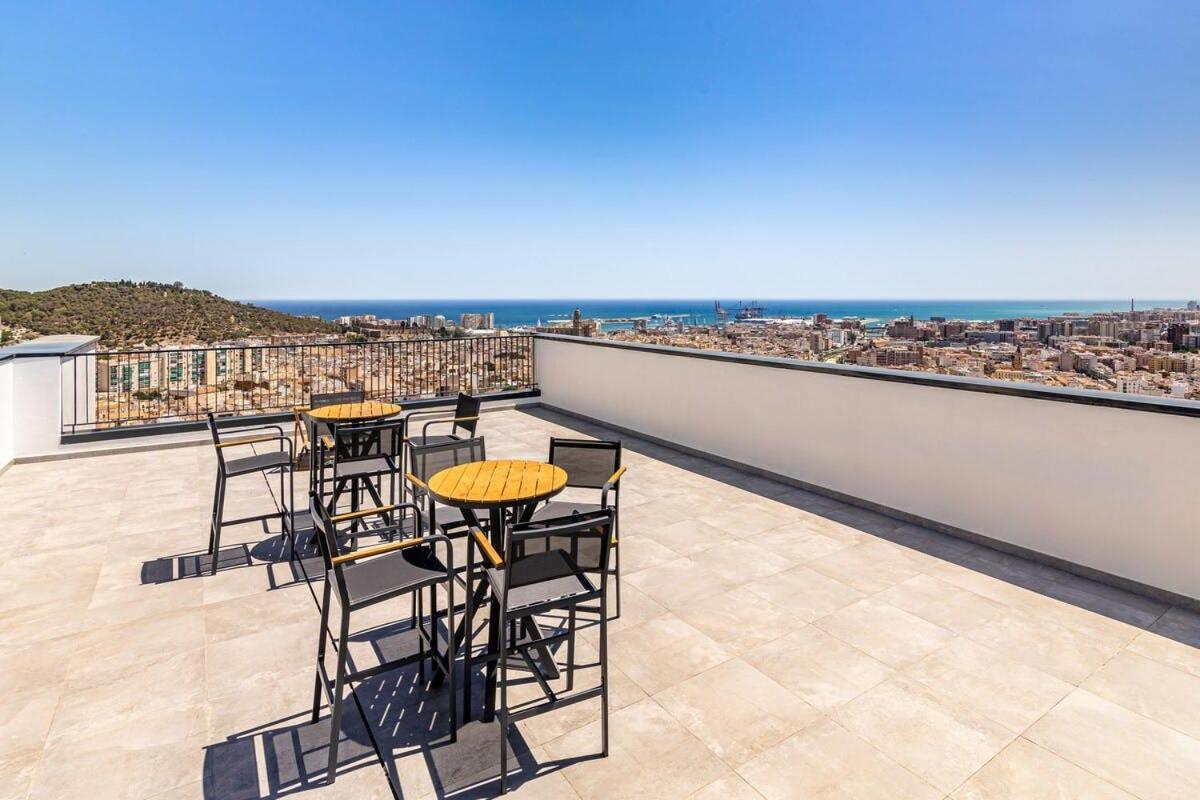 Vistas Panoramicas En Urban Sky * Málaga